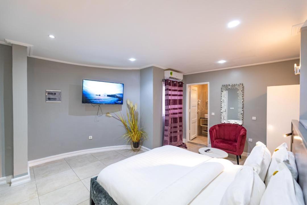 Villa Magnum Douala Exterior foto