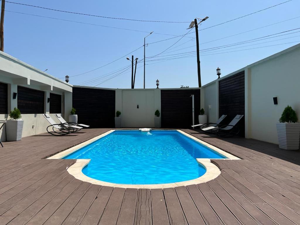 Villa Magnum Douala Exterior foto